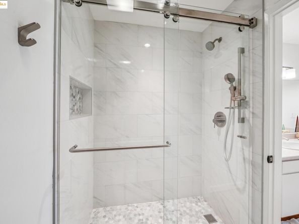 85 Vernon St 208, Oakland CA 94610