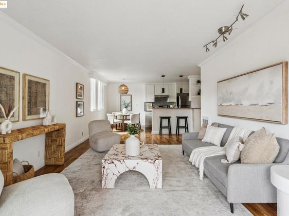 85 Vernon St 216, Oakland CA 94610