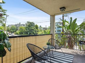 85 Vernon St 216, Oakland CA 94610