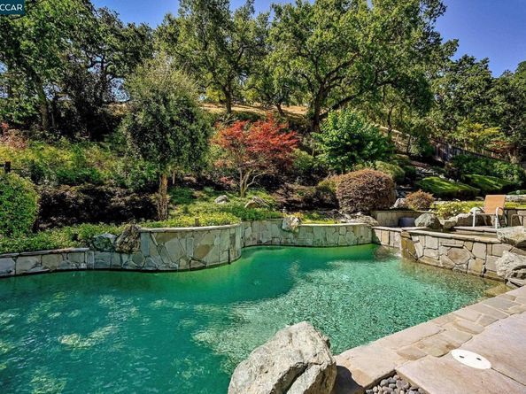106 Leafield Rd, Danville CA 94506