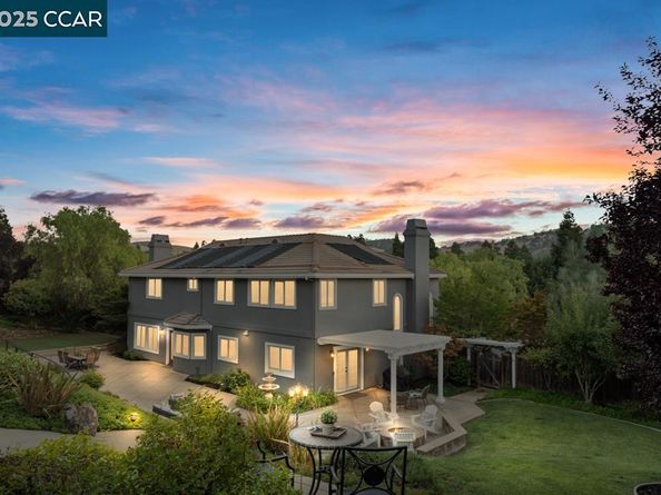 825 Bertram St, Walnut Creek CA 94598