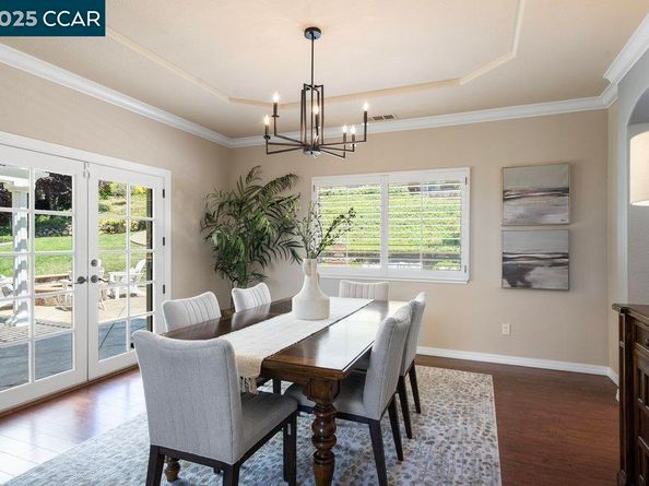 825 Bertram St, Walnut Creek CA 94598