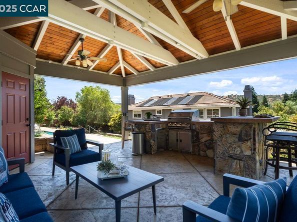 825 Bertram St, Walnut Creek CA 94598