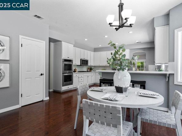 825 Bertram St, Walnut Creek CA 94598