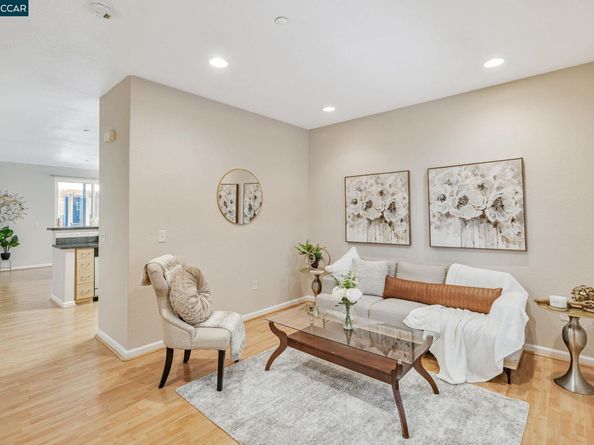 1121 40Th St 3307, Emeryville CA 94608
