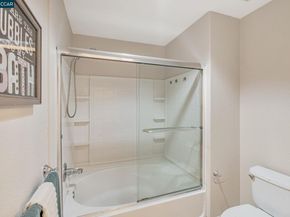 1121 40Th St 3307, Emeryville CA 94608