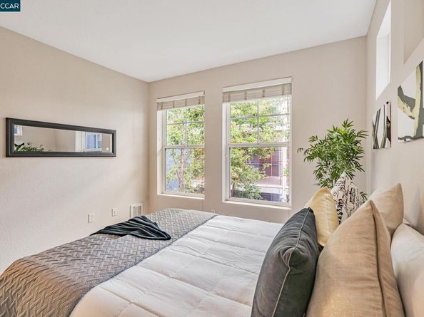1121 40Th St 3307, Emeryville CA 94608