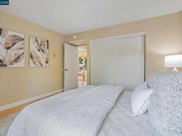 3395 Tice Creek Dr 2, Walnut Creek CA 94595