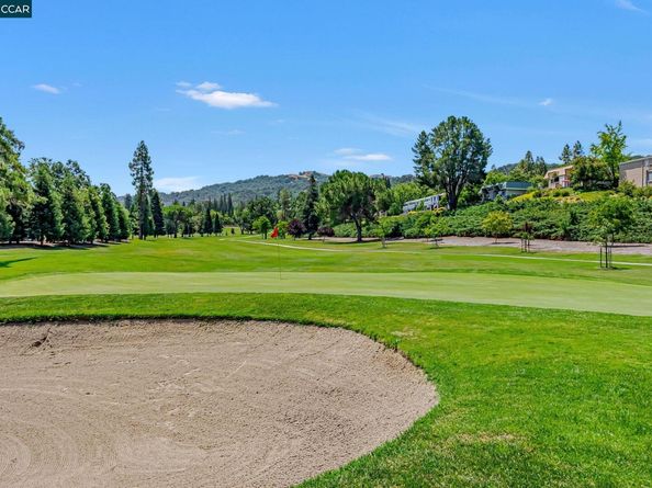 3395 Tice Creek Dr 2, Walnut Creek CA 94595
