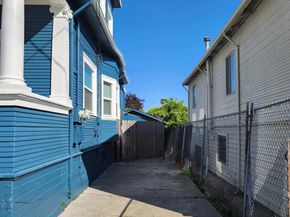 3122 Minna Ave, Oakland CA 94619