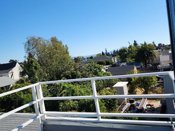 3122 Minna Ave, Oakland CA 94619