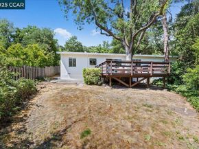 32 California Ave, Orinda CA 94563