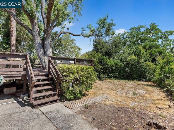 32 California Ave, Orinda CA 94563