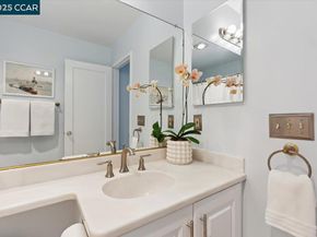 32 California Ave, Orinda CA 94563