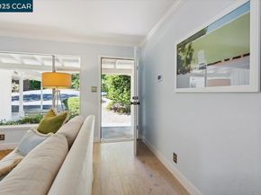 32 California Ave, Orinda CA 94563