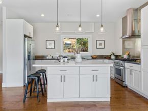 6220 Valley View Rd, Oakland CA 94611