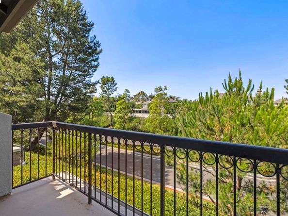 24 Dauphine, Newport Coast CA 92657