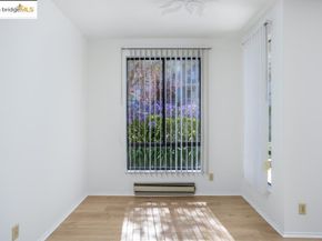 4 Commodore Dr D229, Emeryville CA 94608