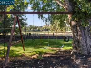 280 Fairway Dr, Danville CA 94526