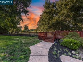 280 Fairway Dr, Danville CA 94526