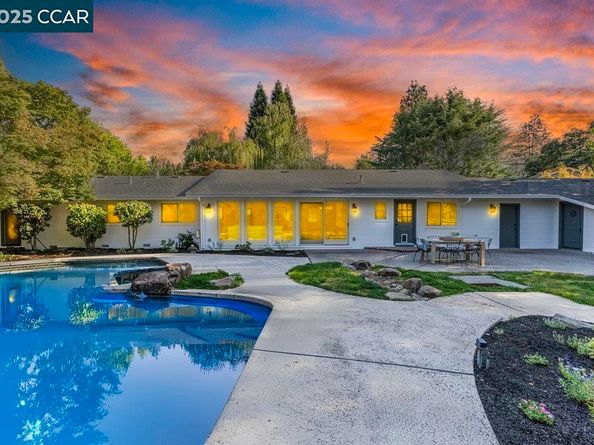 280 Fairway Dr, Danville CA 94526