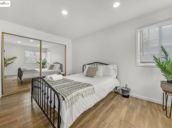 2162 35th Avenue, Oakland CA 94601