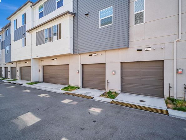 675 Delve Ct, Hayward CA 94544
