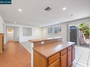 524 Rosewood Lane, Hercules CA 94547