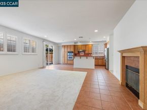 524 Rosewood Lane, Hercules CA 94547