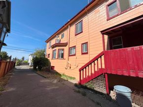 2324 9Th Ave, Oakland CA 94606