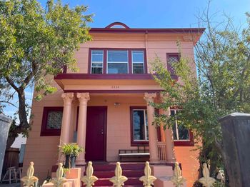 2324 9Th Ave