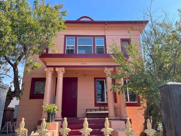 2324 9Th Ave, Oakland CA 94606
