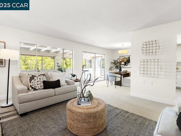 2200 Pine Knoll Dr 11, Walnut Creek CA 94595