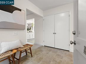 2200 Pine Knoll Dr 11, Walnut Creek CA 94595