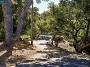 3981 Amyx Ct, Hayward CA 94542