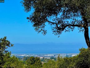 3981 Amyx Ct, Hayward CA 94542