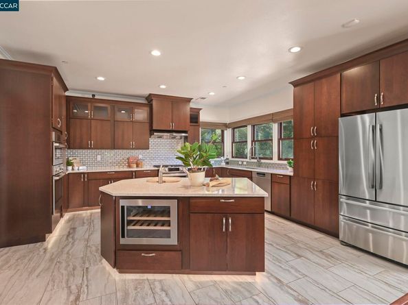 3981 Amyx Ct, Hayward CA 94542