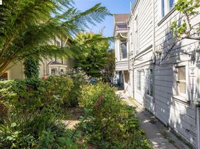 102 Hamilton Pl, Oakland CA 94612