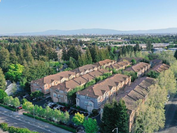 2200 Beech Cir, San Jose CA 95131