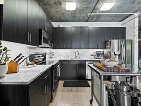 311 Oak St 720, Oakland CA 94607