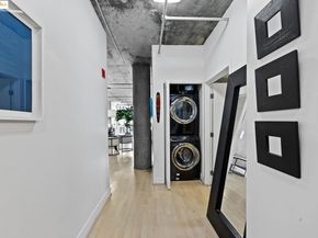 311 Oak St 720, Oakland CA 94607