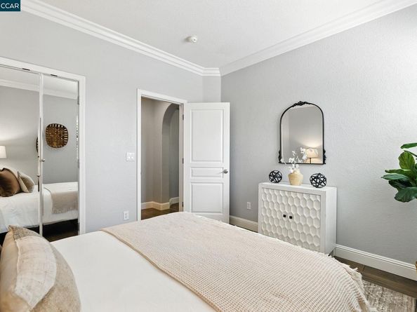 13 Oak Treat Ct, Walnut Creek CA 94597