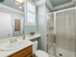 13 Oak Treat Ct, Walnut Creek CA 94597