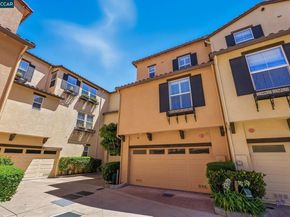 13 Oak Treat Ct, Walnut Creek CA 94597