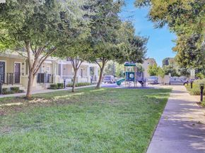 40702 Greystone Ter, Fremont CA 94538
