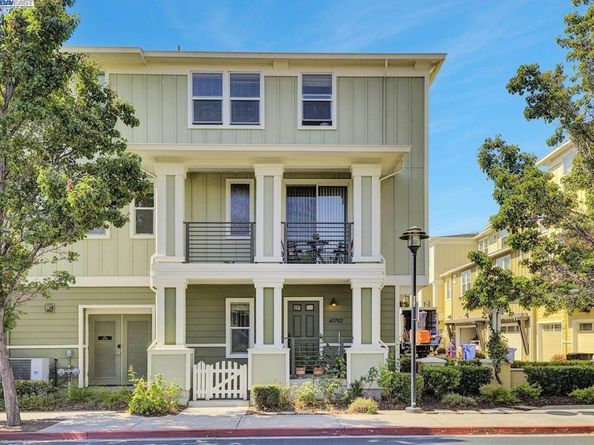 40702 Greystone Ter, Fremont CA 94538