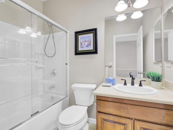 40702 Greystone Ter, Fremont CA 94538