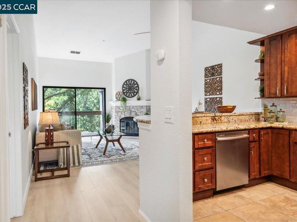 1733 S Villa Way, Walnut Creek CA 94595