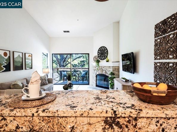1733 S Villa Way, Walnut Creek CA 94595