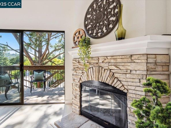 1733 S Villa Way, Walnut Creek CA 94595